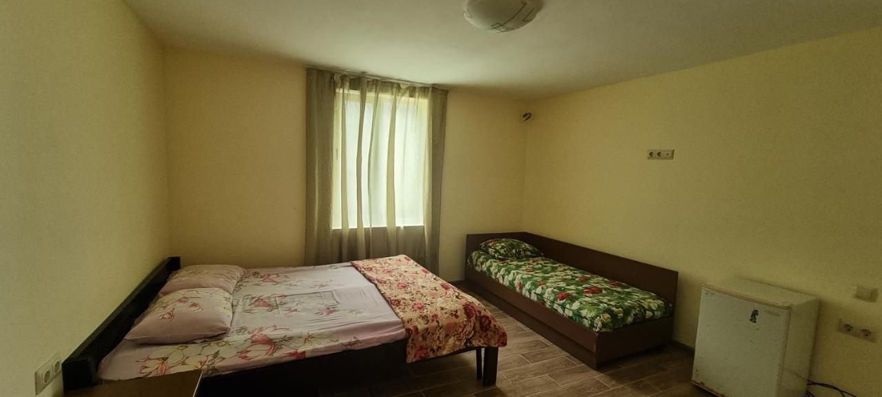 Guest House Mushmula New Athos Esterno foto
